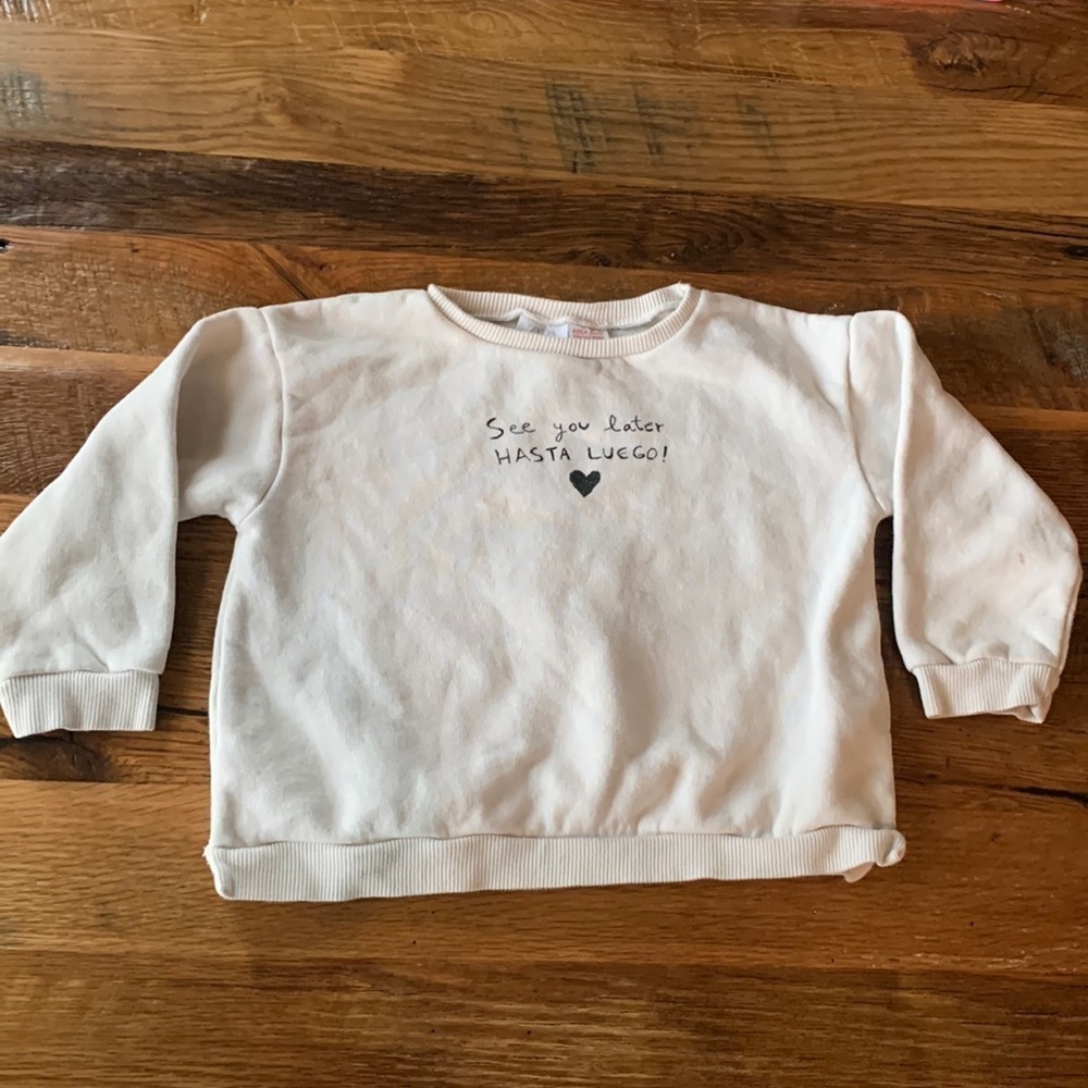 zara Hasta Luego black heart sweatshirt